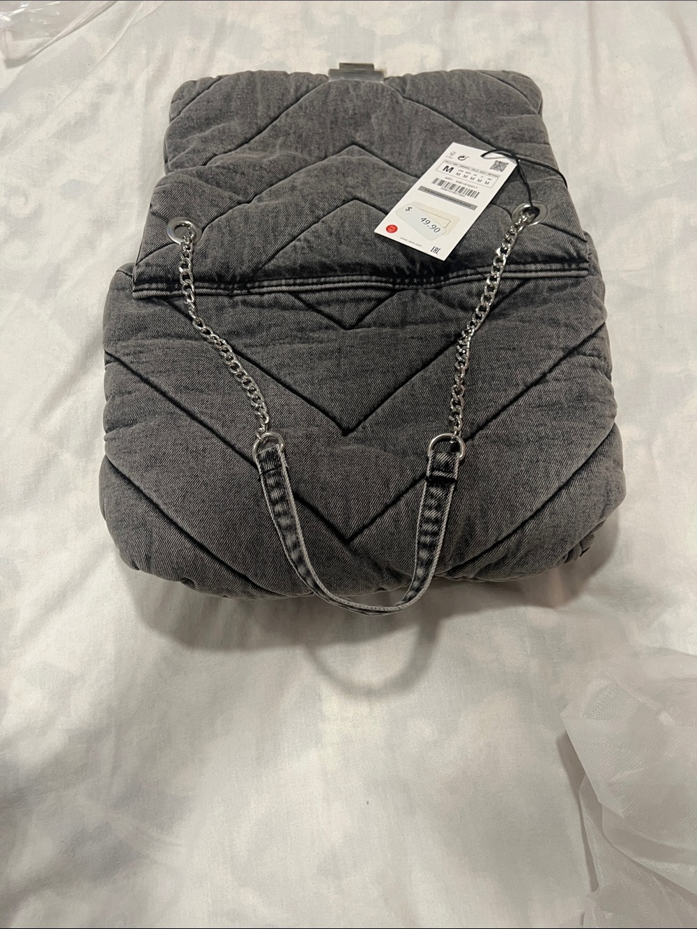 Zara Quilted Shoulder Bag in Dark Gray with Silver Chain - Picture 4 of 5